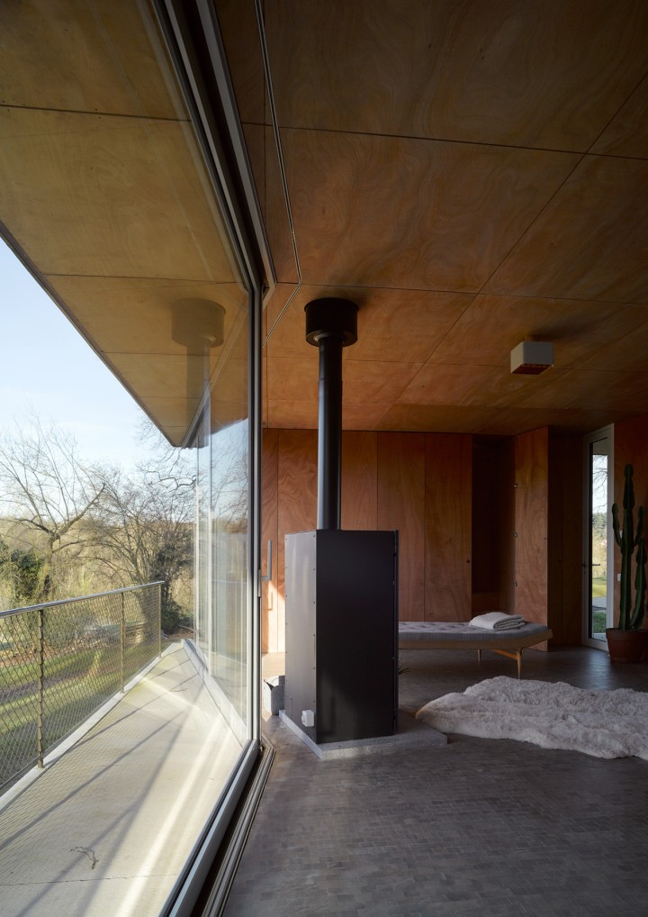 119 photo 2